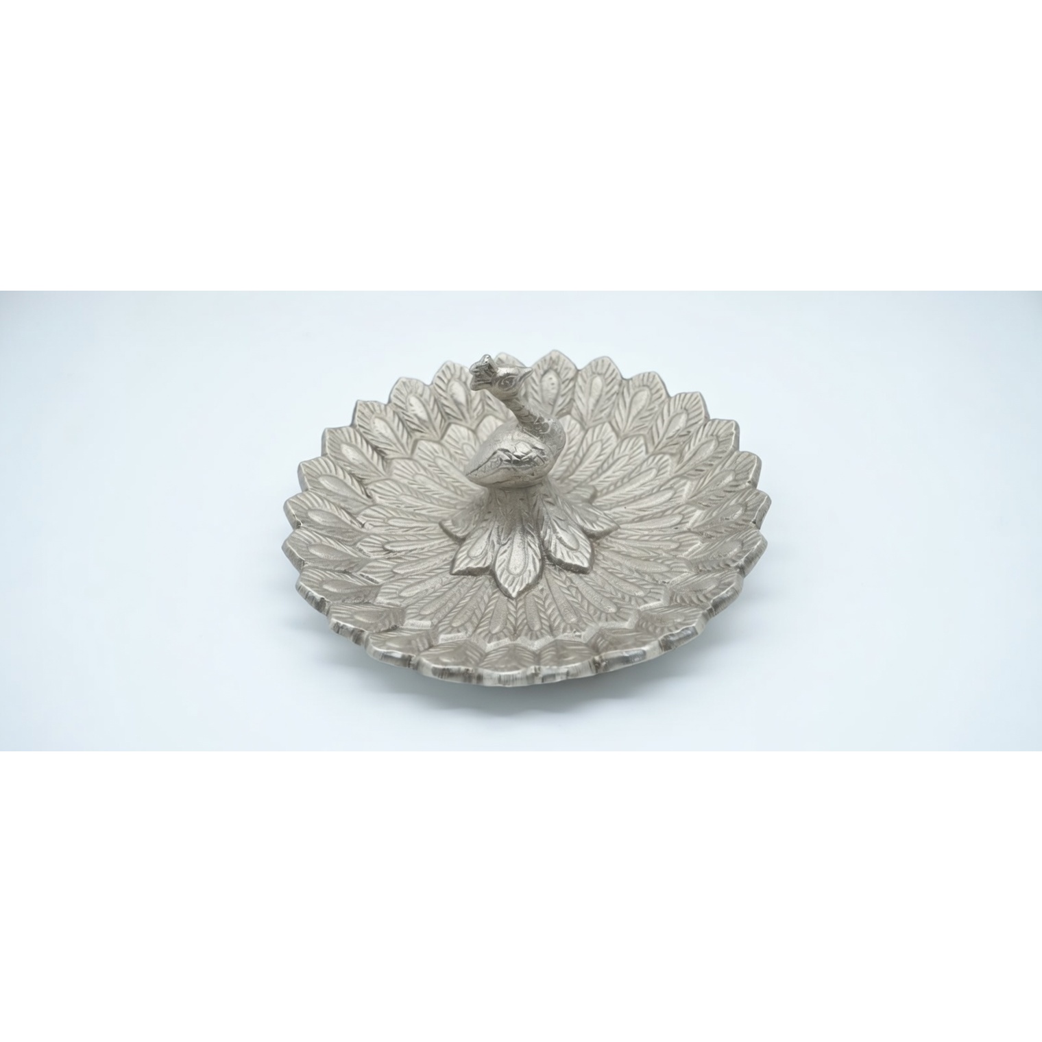 Nickel silver plated finish