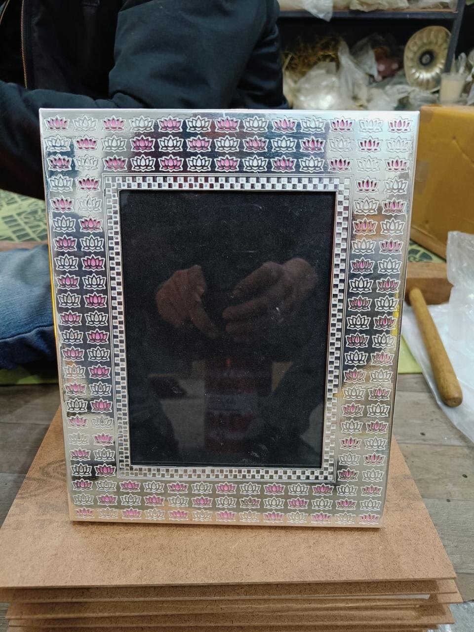 Mosaic Photo Frame — Shell Inlay, XANVOR, Moradabad