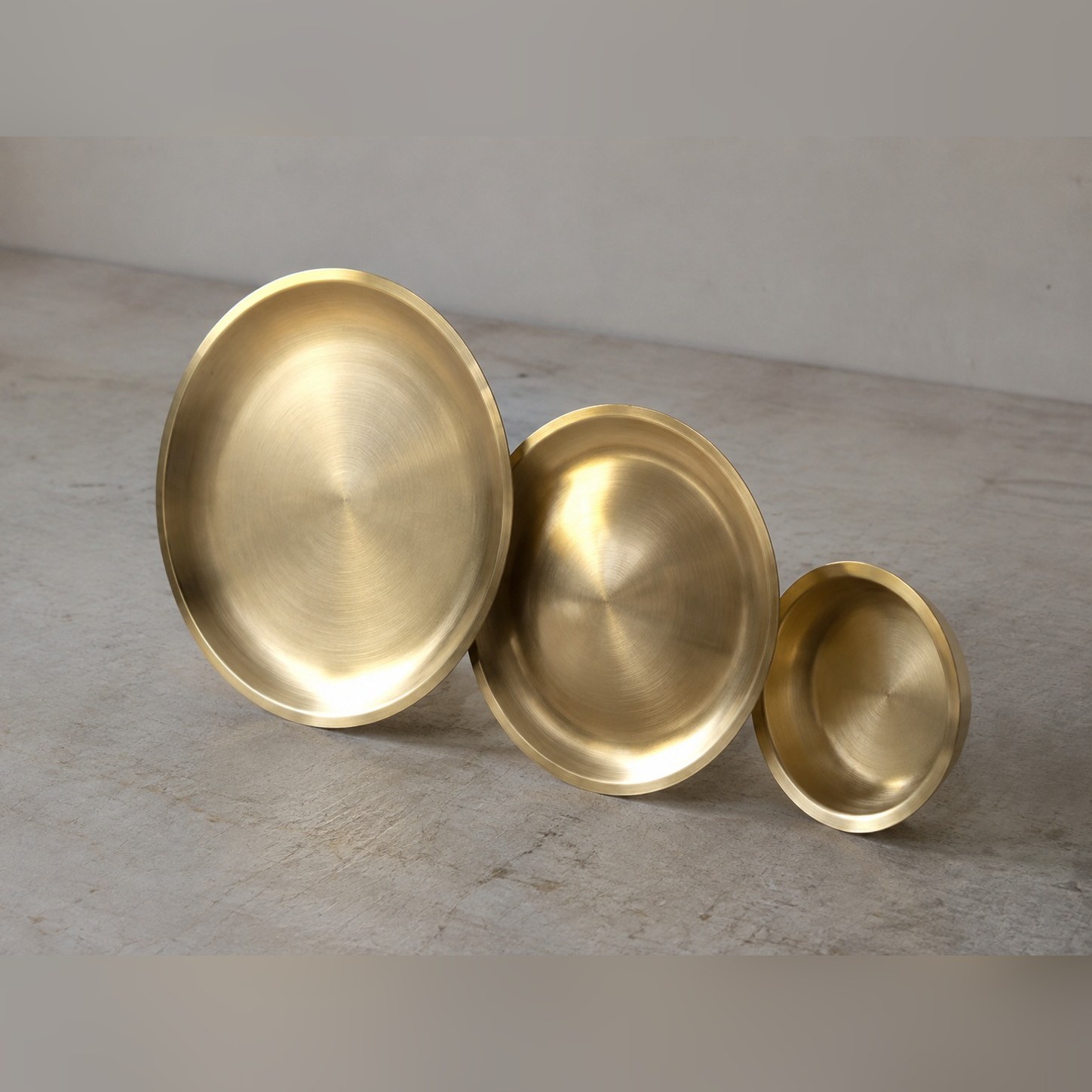Parat Wall Plate Set — Brass · Matt · polished rim, XANVOR, Moradabad