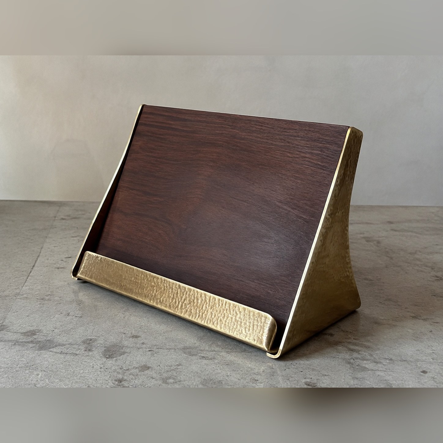 Paath Book Rest
