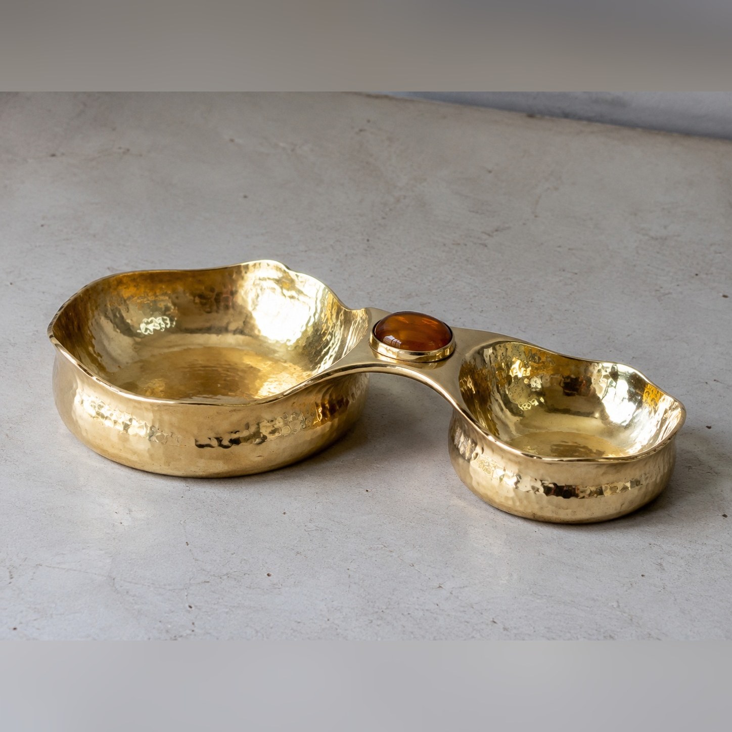 Jora Jewellery Dishes — Brass · Small amber resin inset · Polished, XANVOR, Moradabad