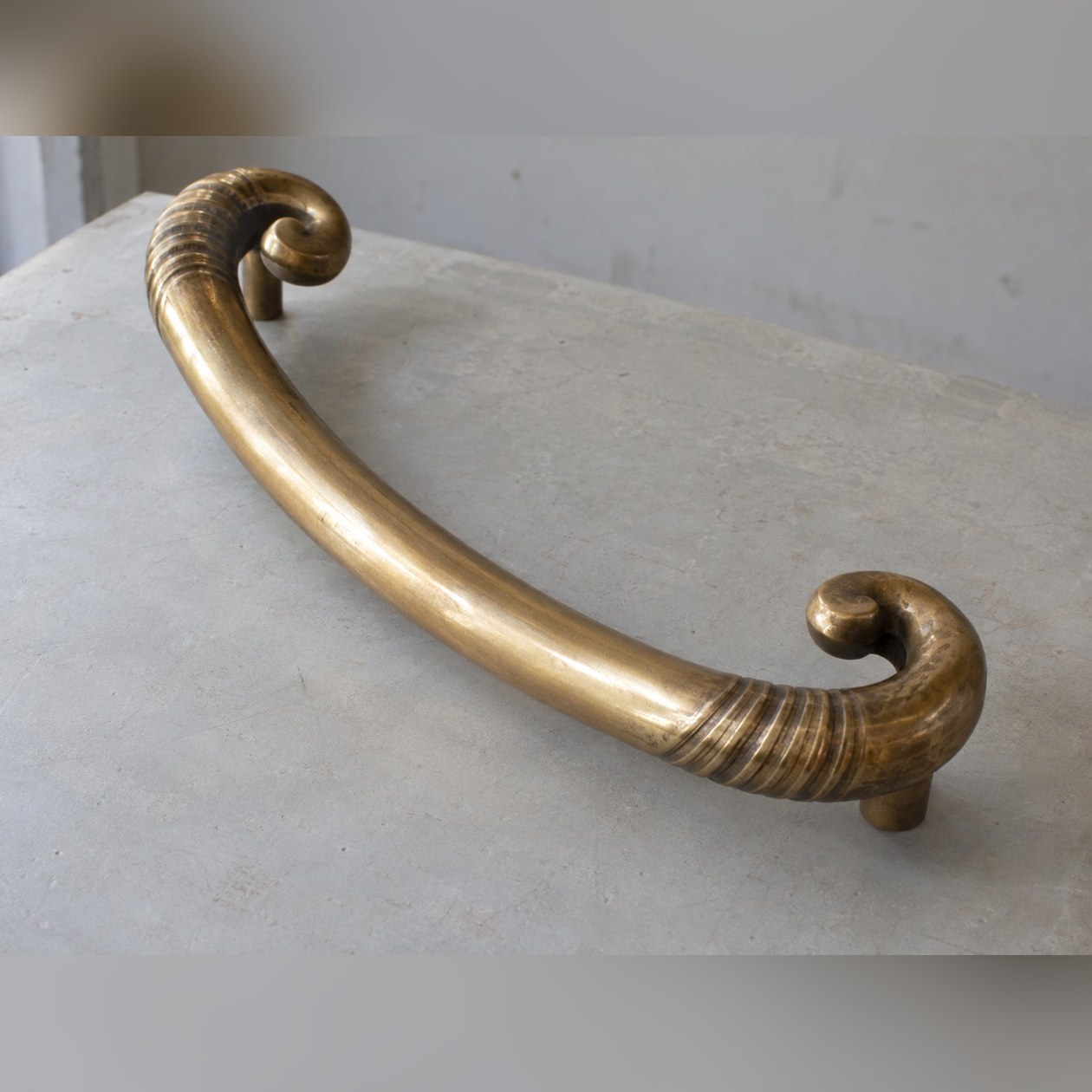 Ram Curl Entrance Pull