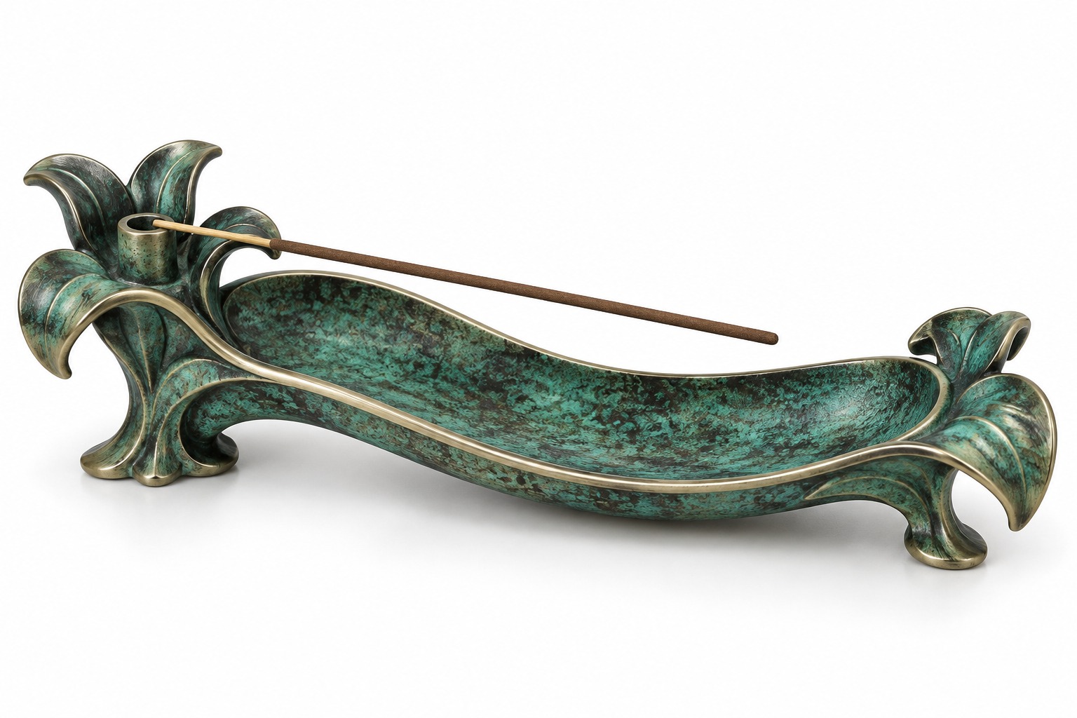Wave Ribbon Ash Tray